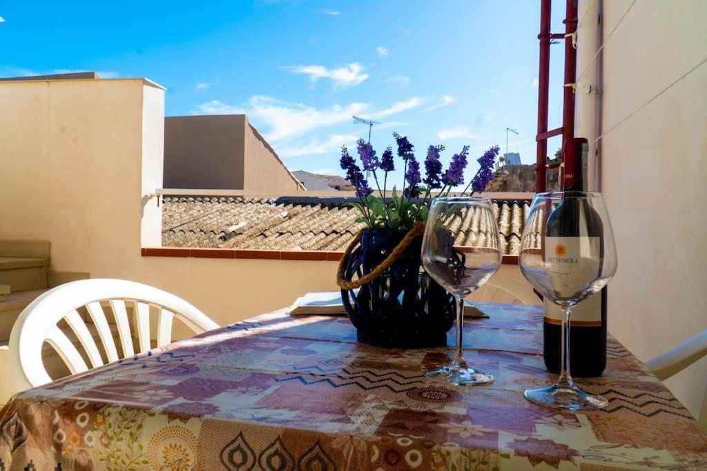 Casa Charm Rosaapartmentsortigia シラクーサ エクステリア 写真